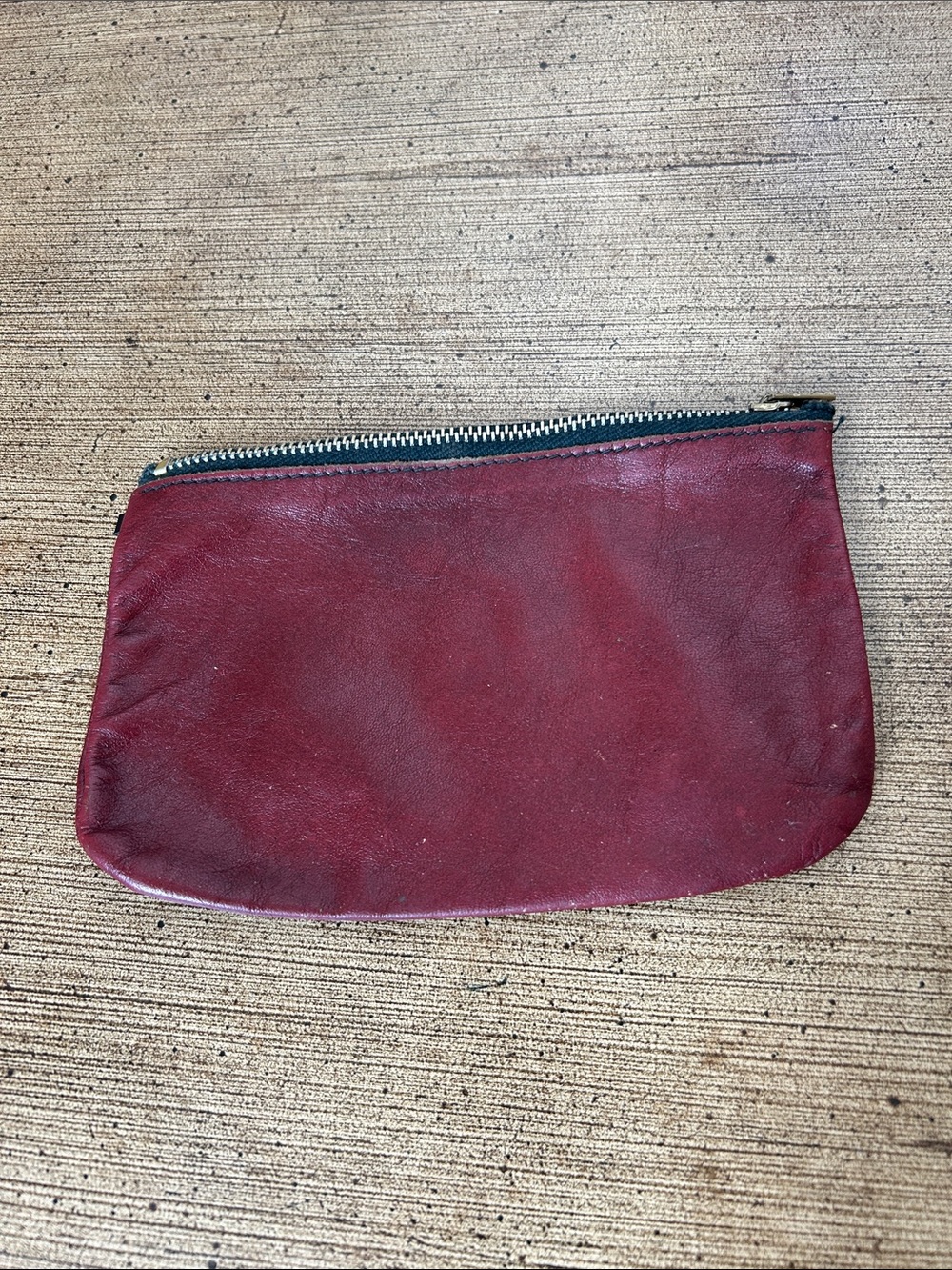 Vintage Unbranded Simple Soft Leather Zip Pouch - Wine Red. Like New. Unisex.